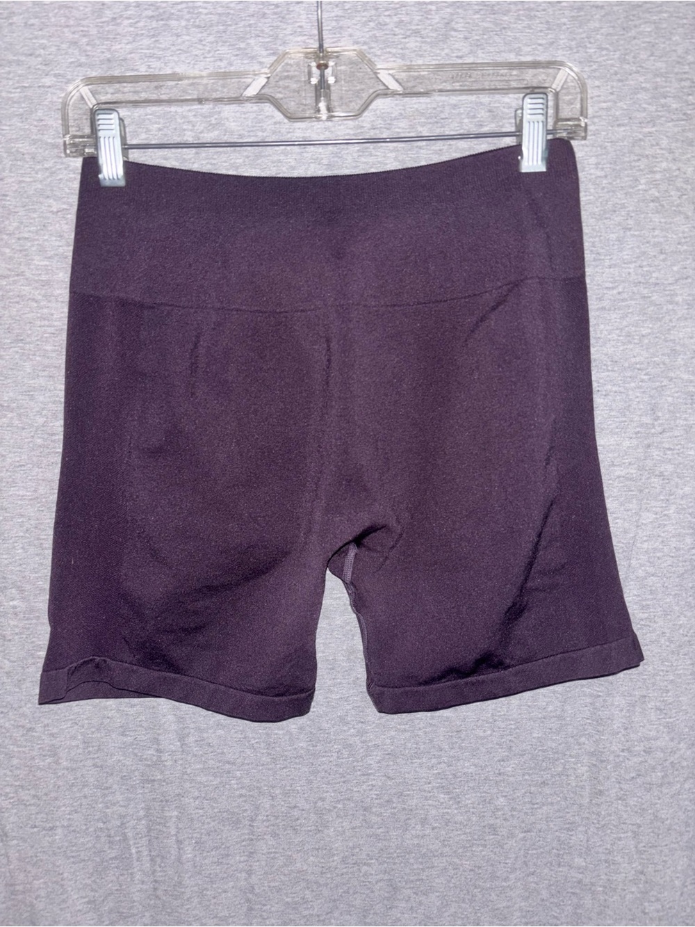 Aurola High-Waist Women's StretchyAthletic Bike Shorts in Deep Plum Size Large